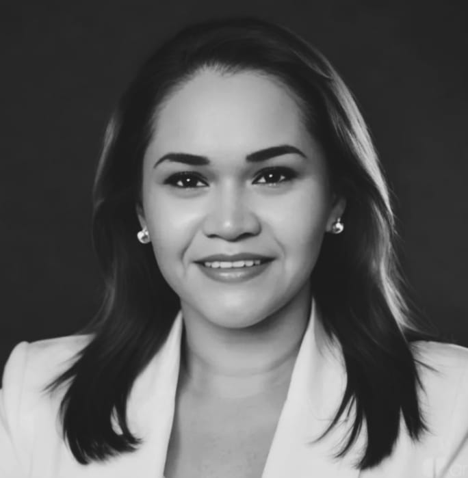 Lic. LESLY NOLASCO